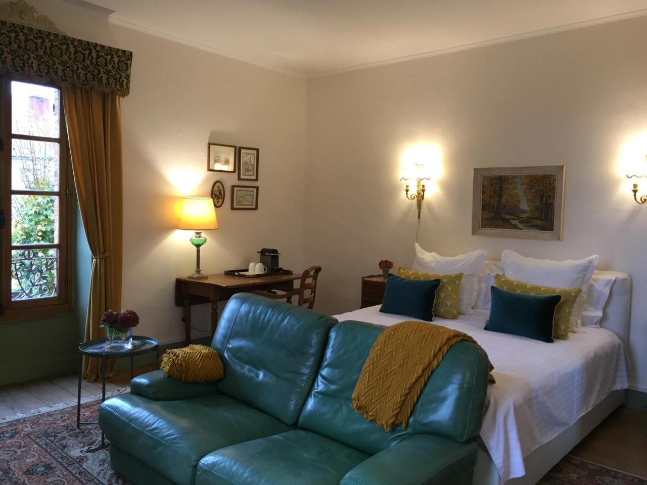 Hotel La Grenouille Noire Marcillat-en-Combraille Zewnętrze zdjęcie